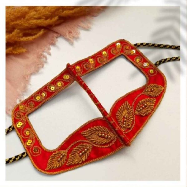 Handgefertigte Bestickte Omani Burka - Golf-Burqa Zina Modell