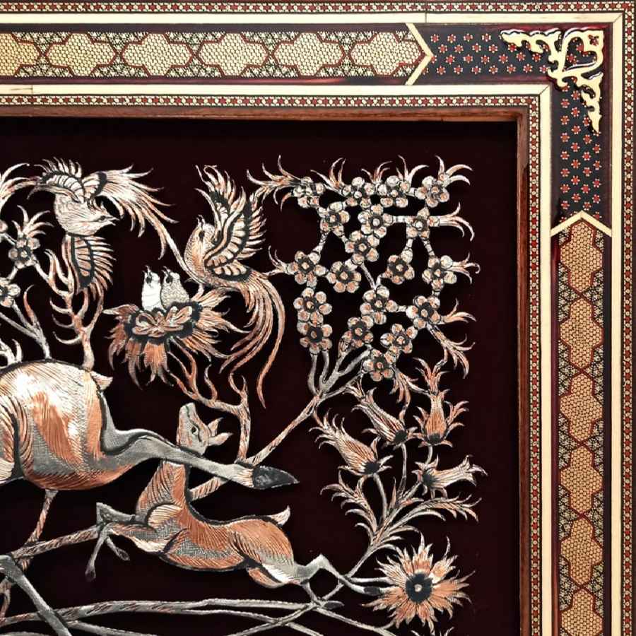 Handgefertigte, gerahmte persische gravierte Kupferkunst Natur – Traditionelle Wanddekoration