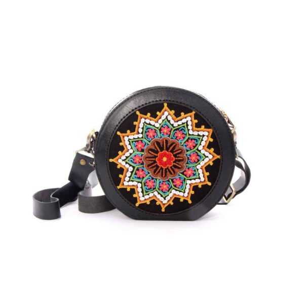 Luxuriöse persische Leder-Umhängetasche – Rashti Doozi