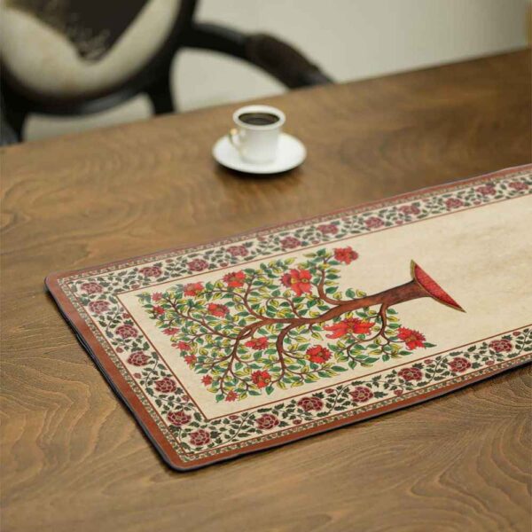 Persische Eleganz Cremefarbener Samt Tischläufer Khooshe