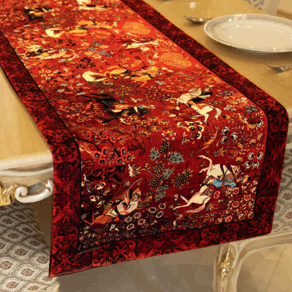 Persische Eleganz Roter Samt Tischläufer Shekargah II