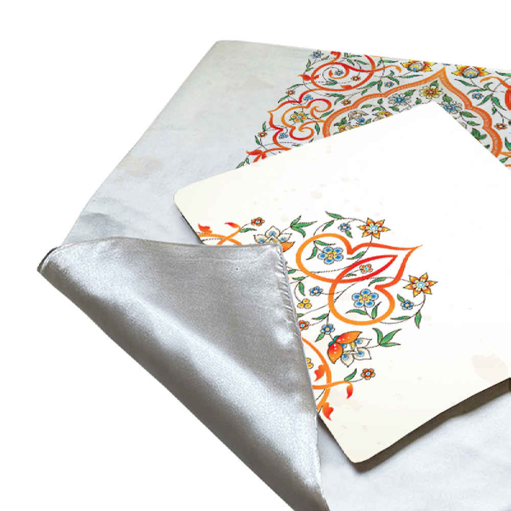 Islamische Gebetsmatte Samt-Sajadah Leichtgewicht in Weiß