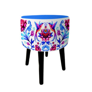 Runder Samt-Hocker mit Holzbeinen, inspiriert von persischer Kunst, Blau Arad