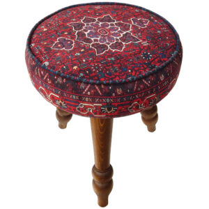 Traditioneller roter persischer Hocker mit Holzbeinen und Samtstoff, Aylin
