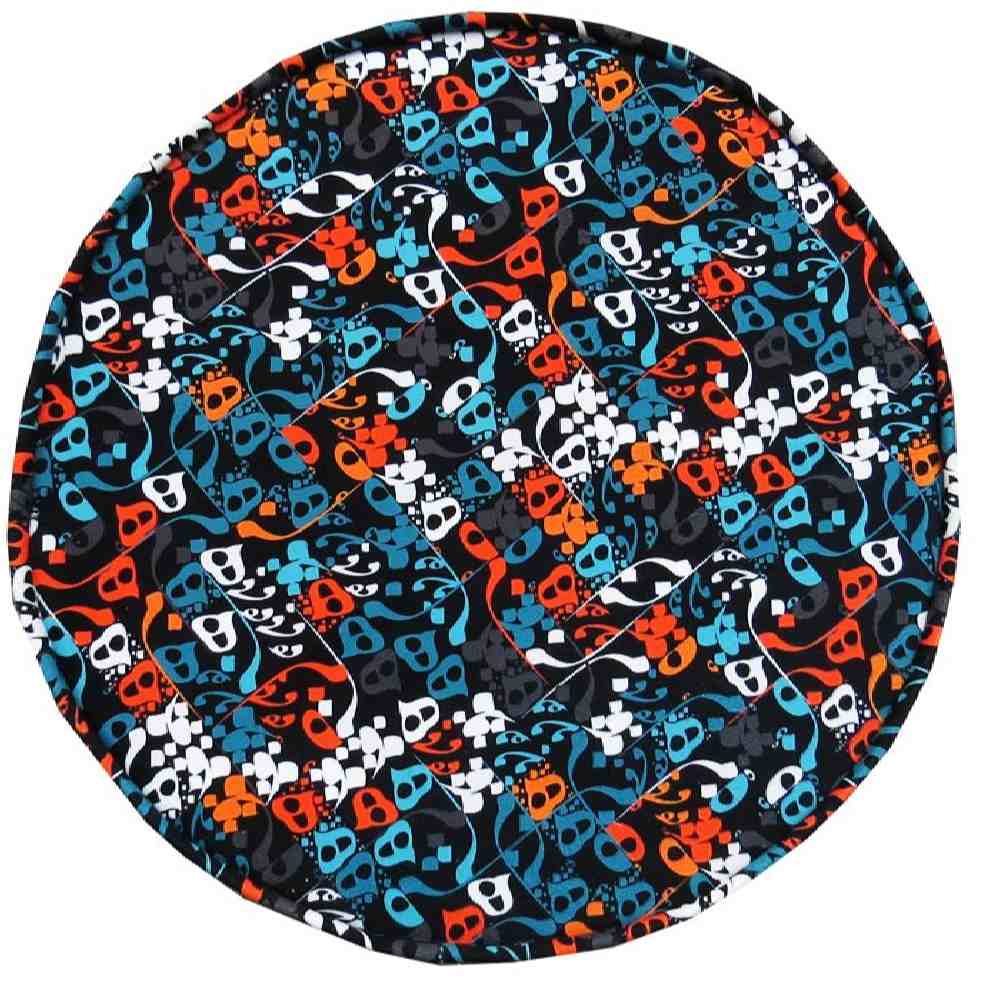 Traditioneller persischer Hocker mit Holzbeinen und Samtstoff, Blau