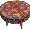Traditioneller roter persischer Hocker mit Holzbeinen und Samtstoff, Raya