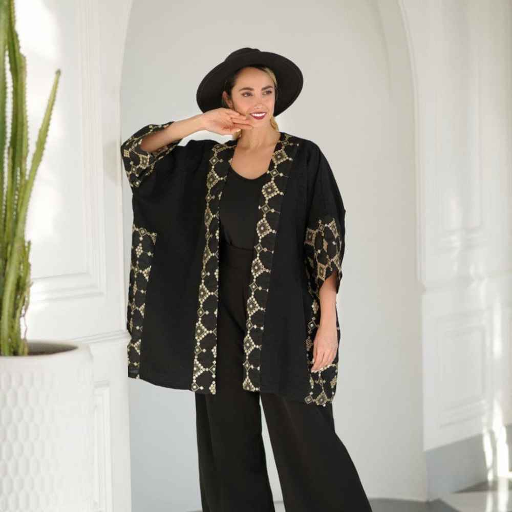 Persisches Damen-Manto „Elika“ – zeitlose Eleganz mit einem Hauch moderner Raffinesse