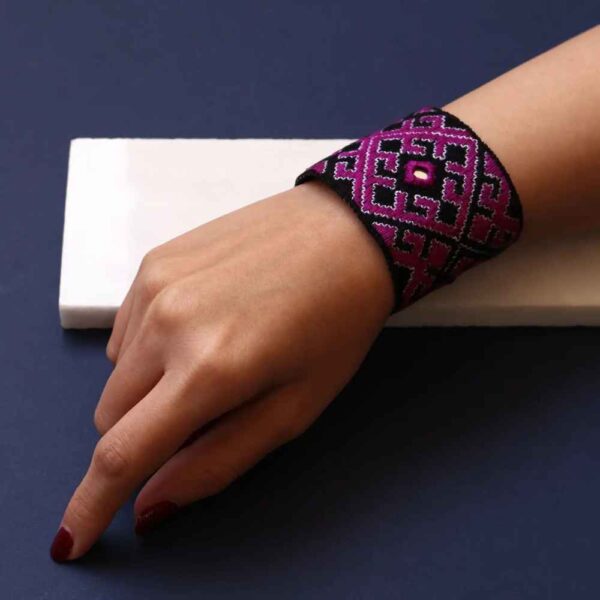 Persisches Besticktes Armband Modell Alma