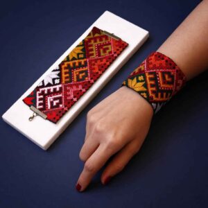 Persisches Besticktes Armband Modell Yeganeh