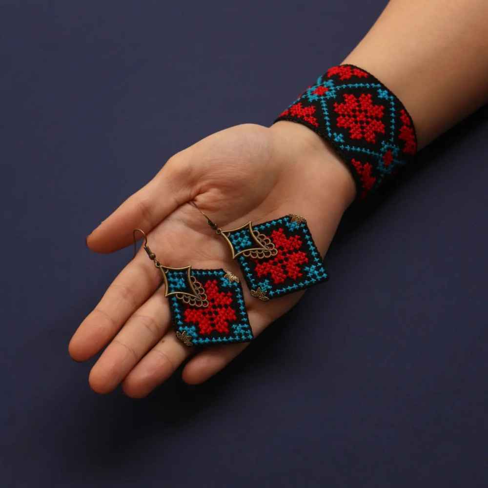 Persisches gesticktes Halsketten-, Armband- & Ohrring-Set Modell Hasti