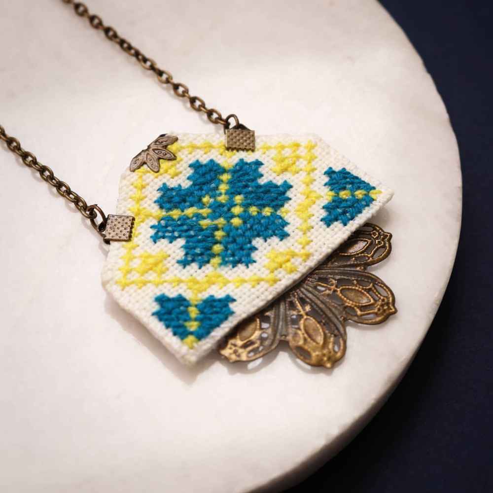 Persisches gesticktes Halsketten-, Armband- & Ohrring-Set Modell Zitrone