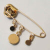 Evil Eye Safety Pin Brooch – Symbol des Schutzes und des Glücks