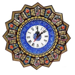 Handgefertigte persische Holzwanduhr – Khatam Intarsienkunst, Tiara