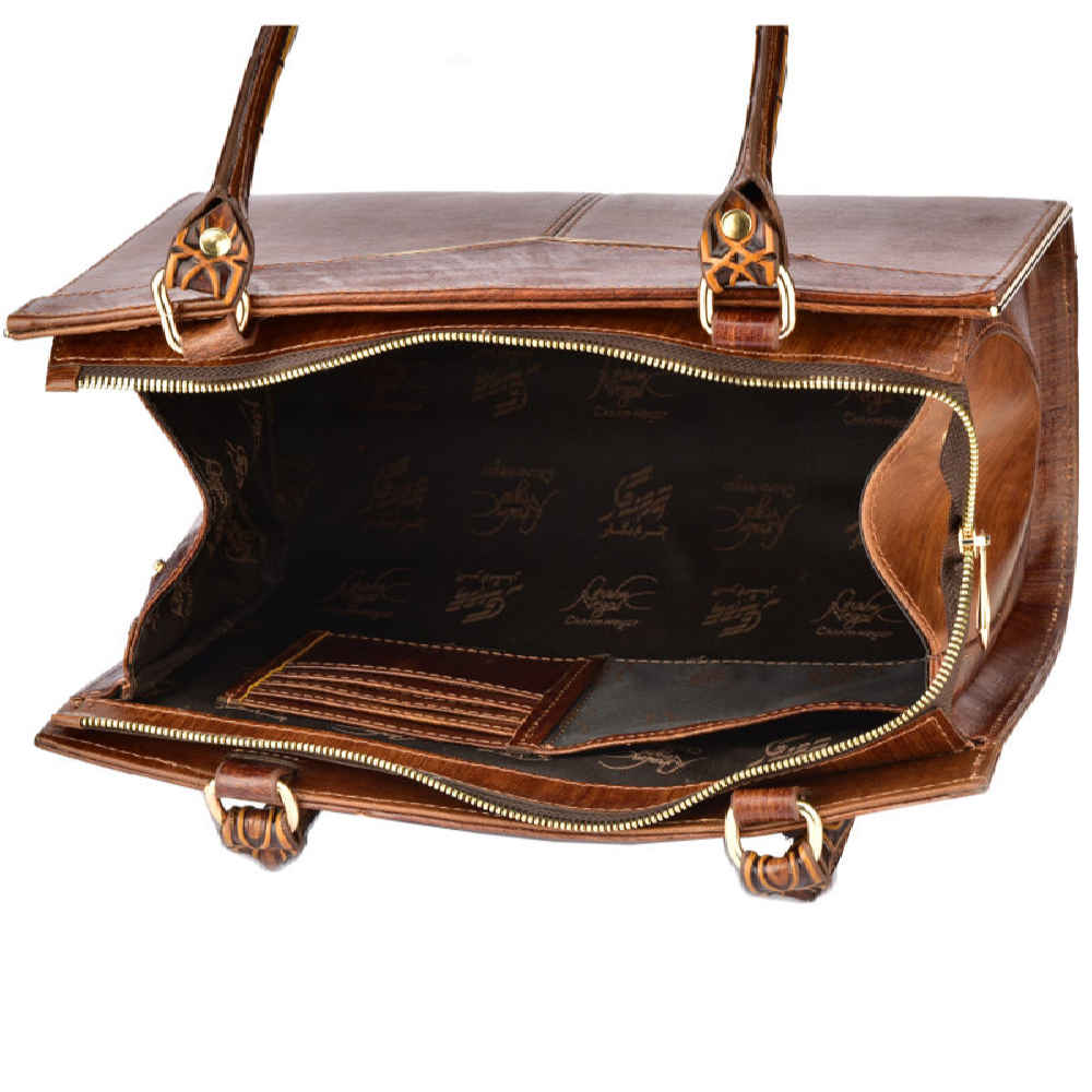 Echte Leder-Umhängetasche für Damen – Modell Dorna