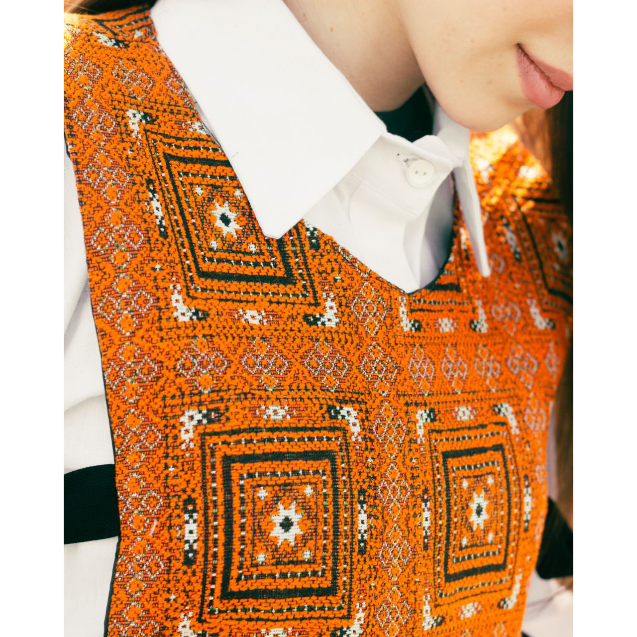 Persische Damenweste Modell Reyhoon