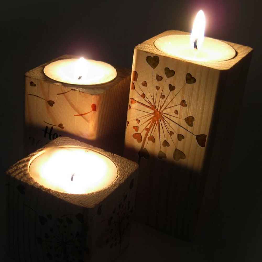 Massiver Holz-Würfel-Teelichthalter Set aus 3 / Hoffnung