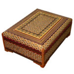 Handgefertigte Holz-Schmuckbox mit persischem Khatam-Design – Ahoura