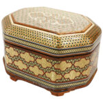 Handgefertigte Holz-Schmuckbox mit persischem Khatam-Design – Pegah