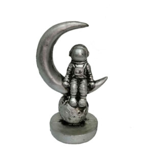 Dekorative Astronaut auf dem Mond Figur – Weltraumforscher-Skulptur