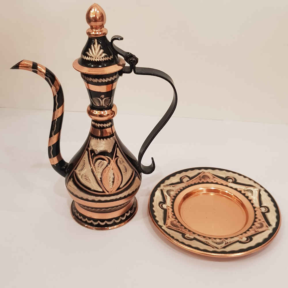 Set aus persischem Kupfer-Rosewater-Sprenger & Teller