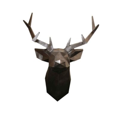Dekorative geometrische silberne Hirsch-Figur im Kubismus-Stil – Modernes Kunstwerk