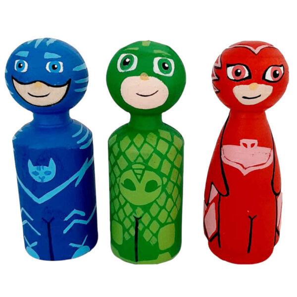 Handgefertigte Holz-Peg-Puppen - Kleine Helden | Individuelle Kinder-Spielzeugfiguren