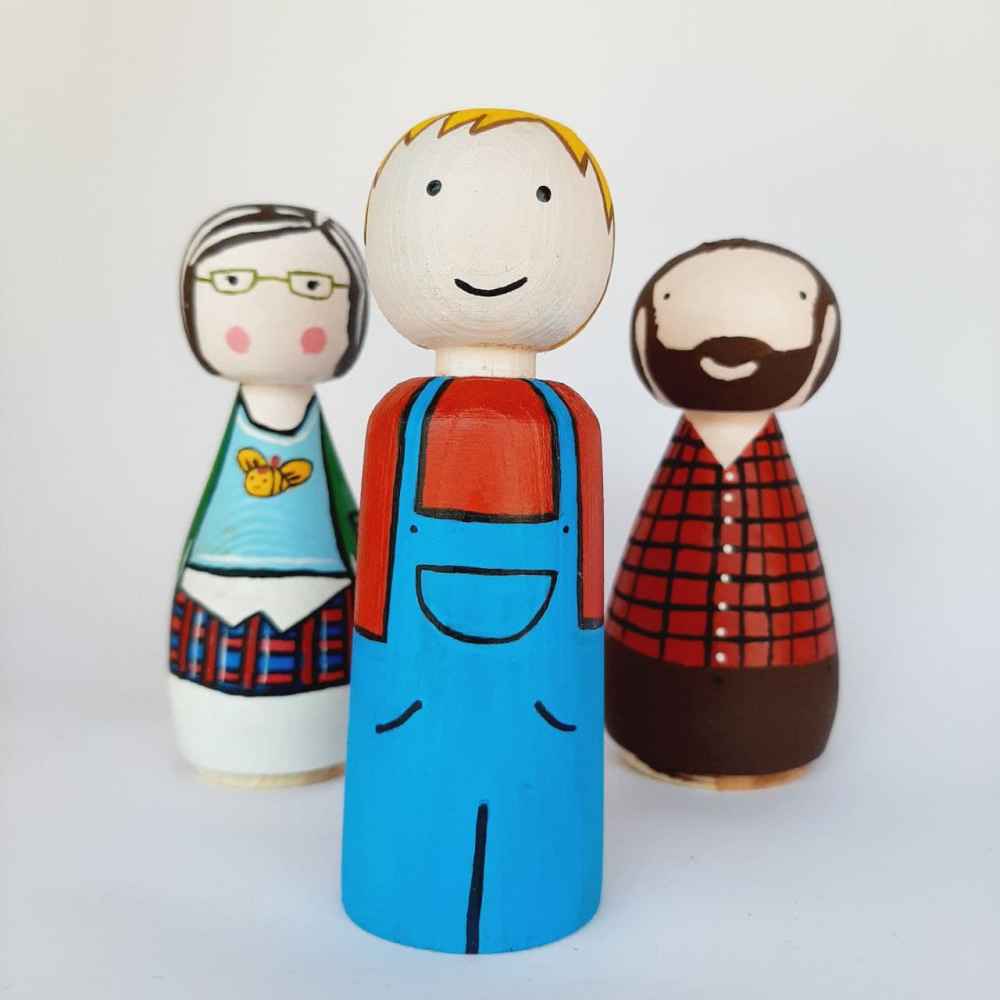 Handgefertigte Holz-Peg-Puppen – Meine Familie | Personalisierte Holzfiguren