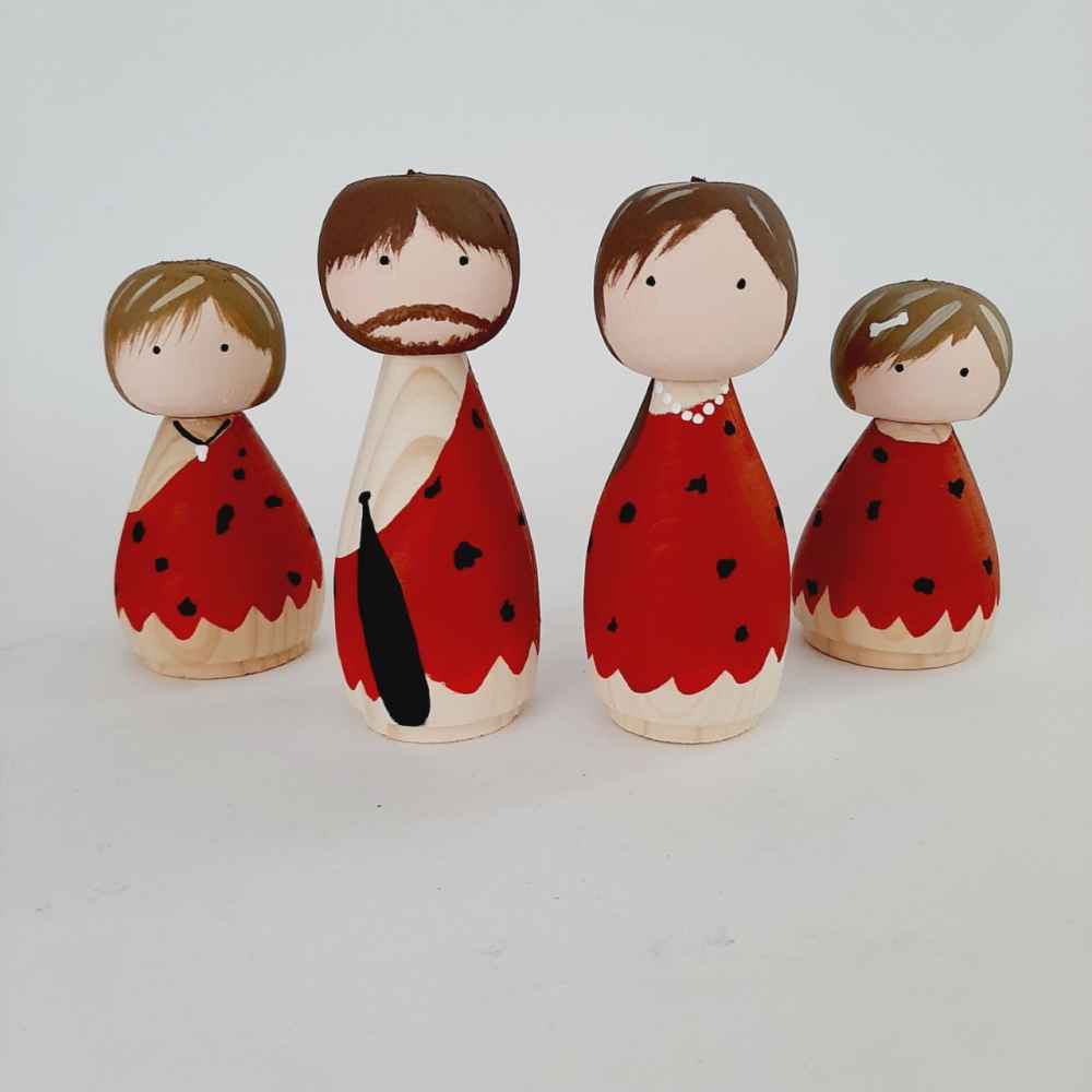 Handgefertigte Holz-Peg-Puppen – Steinzeit-Thema | Handgefertigte Holzspielzeuge