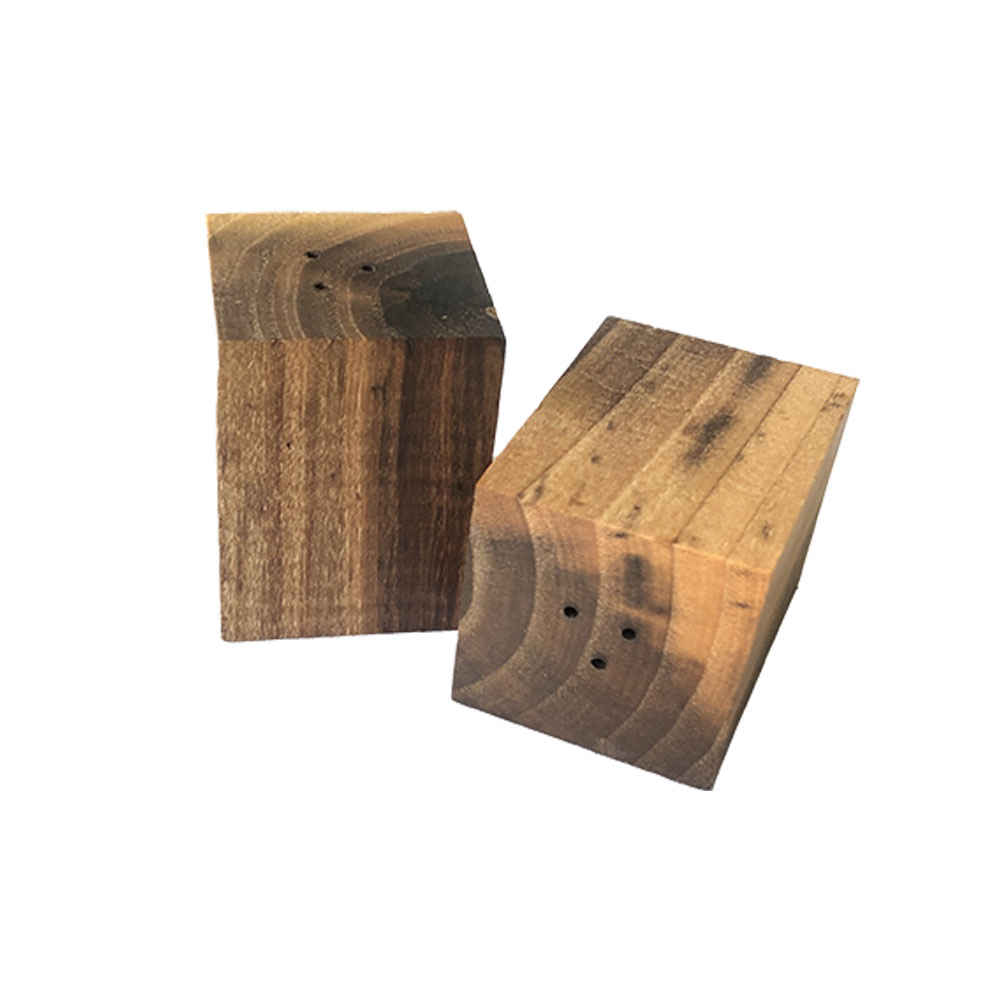 Set aus Holz Salz- und Pfefferstreuern Mina