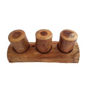 Set aus Holz Salz- und Pfefferstreuern Yalda