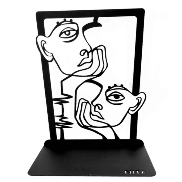 Journal-Design Buchstütze aus Metallkunst – ideal für Schreibtische von Autoren