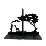 Baum-Design Buchstütze aus Metallkunst – geeignet für naturthemenorientierte Innenräume