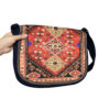 Boho-Crossbody-Tasche mit persisch inspiriertem Muster Naghsh