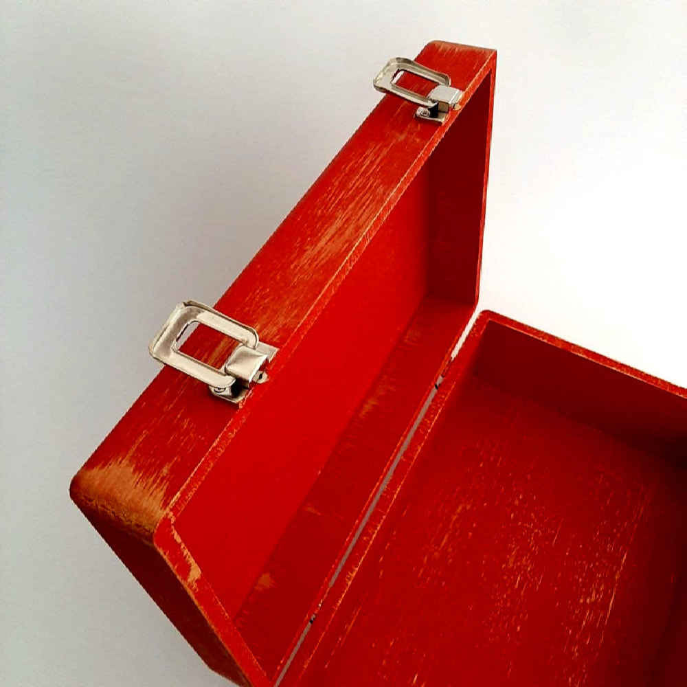 Holzbox zum Verschenken mit persisch inspiriertem Muster Fliese