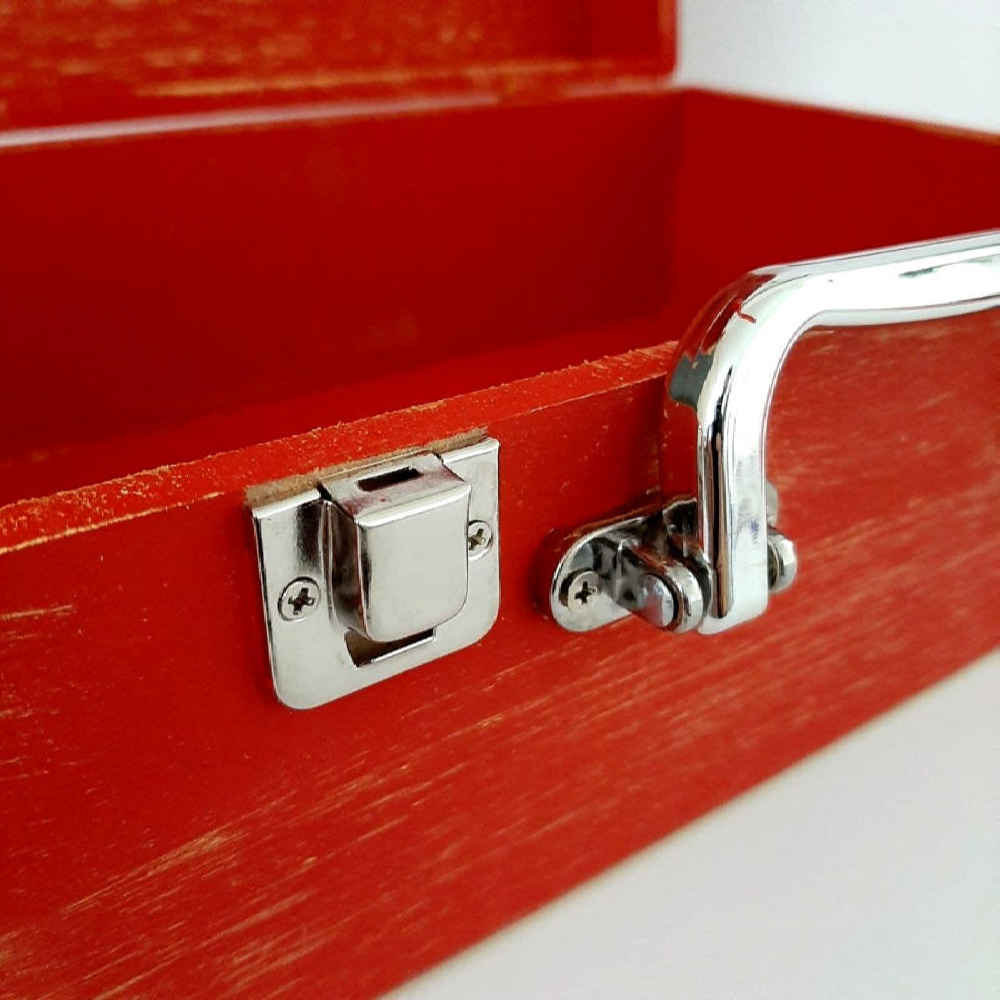 Holzbox zum Verschenken mit persisch inspiriertem Muster Fliese