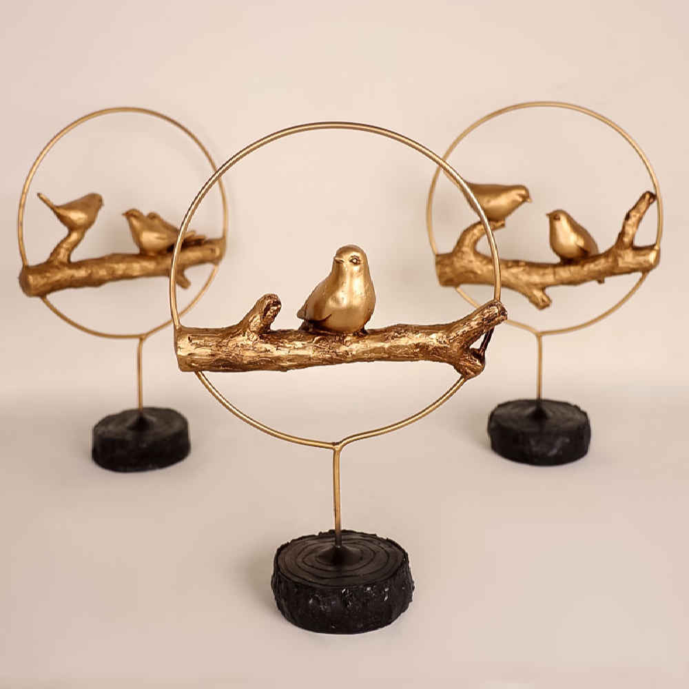 Set aus 3 realistischen Spatzen-Figuren – Lebensechte Vogel-Skulpturen