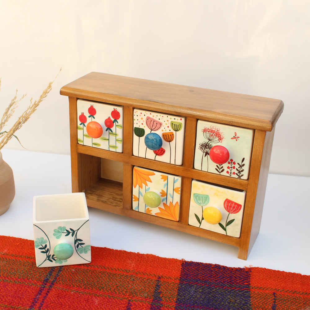 Handgefertigte Kommode mit 6 Keramikschubladen und Holzkasten