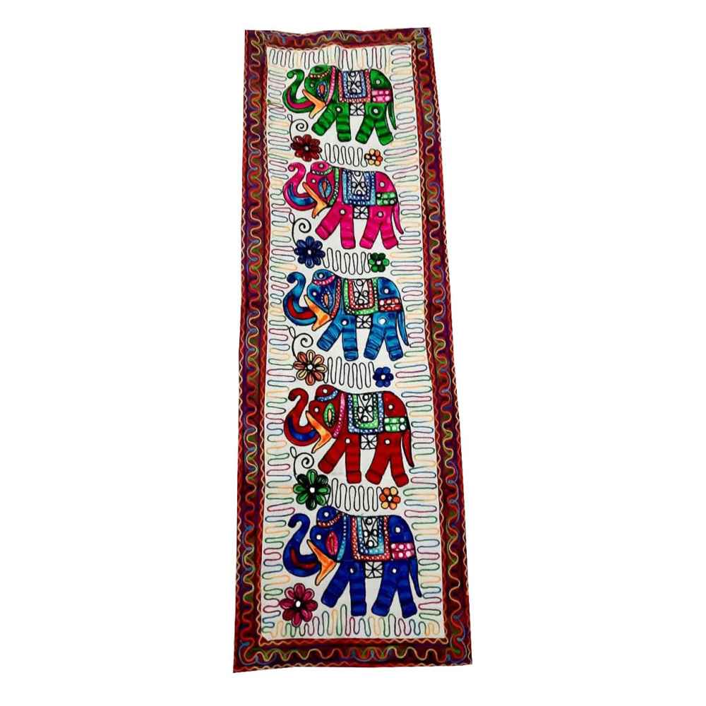 Bestickte Wandteppich-Wanddekoration – Balochi Heritage Fil Textilkunst