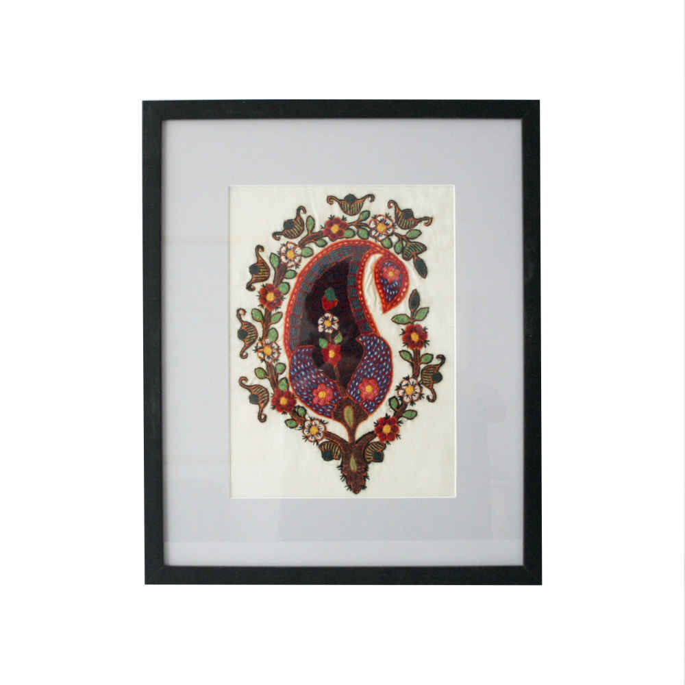Persische Bestickte Wandteppich-Wanddekoration – Florale Sarv Textilkunst