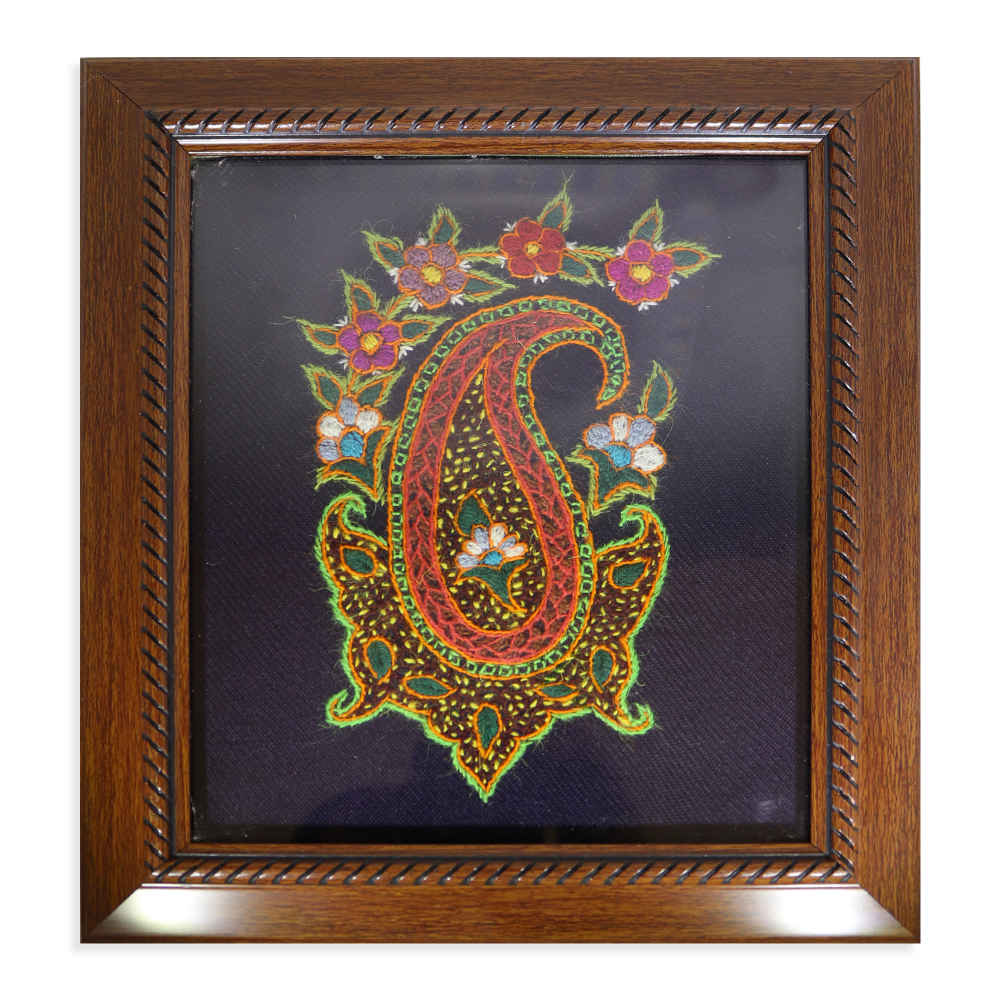 Persische Bestickte Wandteppich-Wanddekoration – Florale Taranom Textilkunst