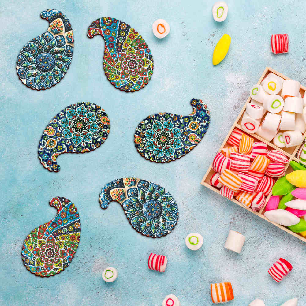 Set aus Untersetzern mit persisch inspiriertem Mandala-Design Minakari