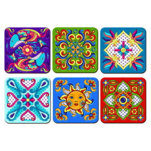 Künstlerisches Set aus Untersetzern mit dem Design Tile
