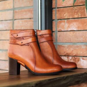 Lederstiefeletten für Frauen – Modell 112
