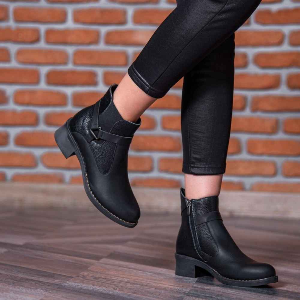 Lederstiefeletten für Frauen – Modell A175