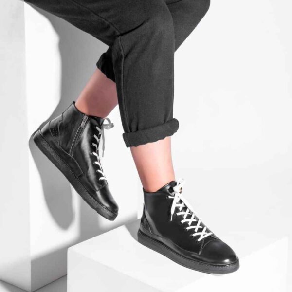 Lederstiefeletten für Frauen – Modell A211