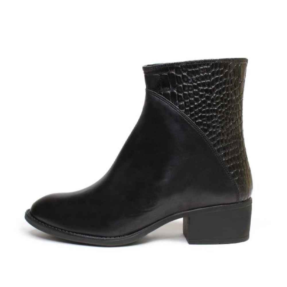 Lederstiefeletten für Frauen – Modell A246