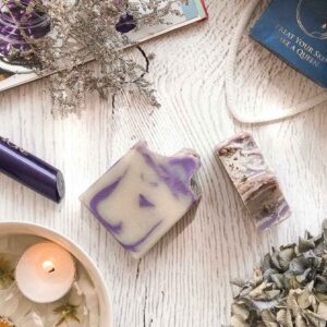 Natürliche Seifenbar für normale Haut mit Lavendel (x6)