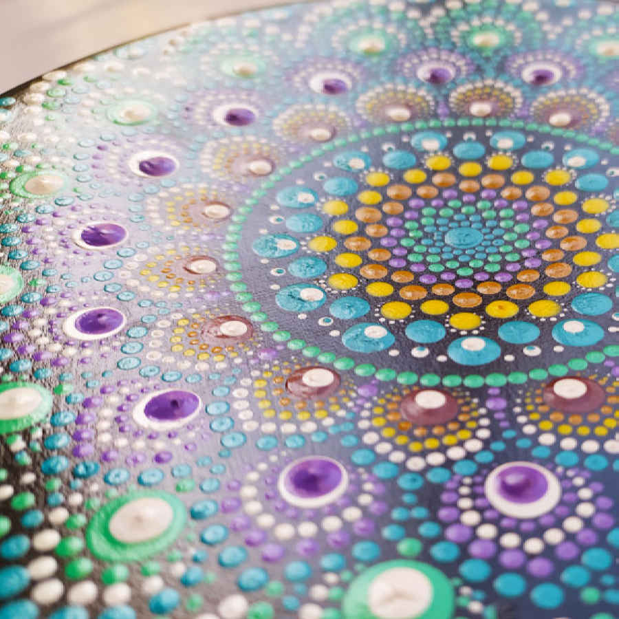 Dekorativer Keramikteller handgemalt Dot Art Geometrisch
