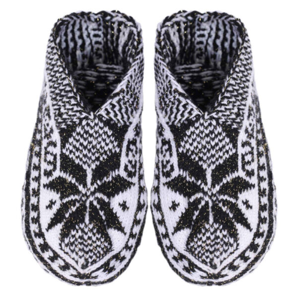 Aserbaidschanische Häkelslippers für Damen aus Acrylfaser, gestrickt in Lofera