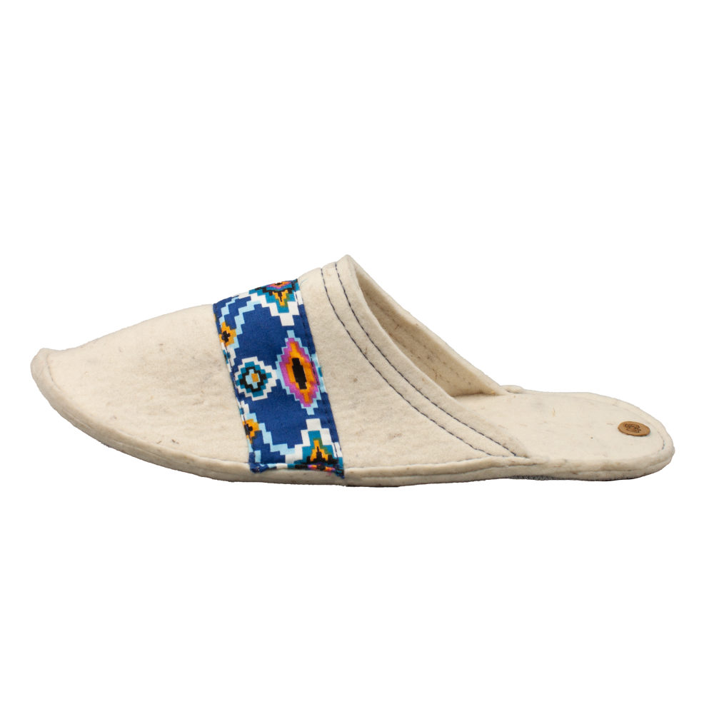 Persische Filzhausschuhe – Traditionelle Eleganz